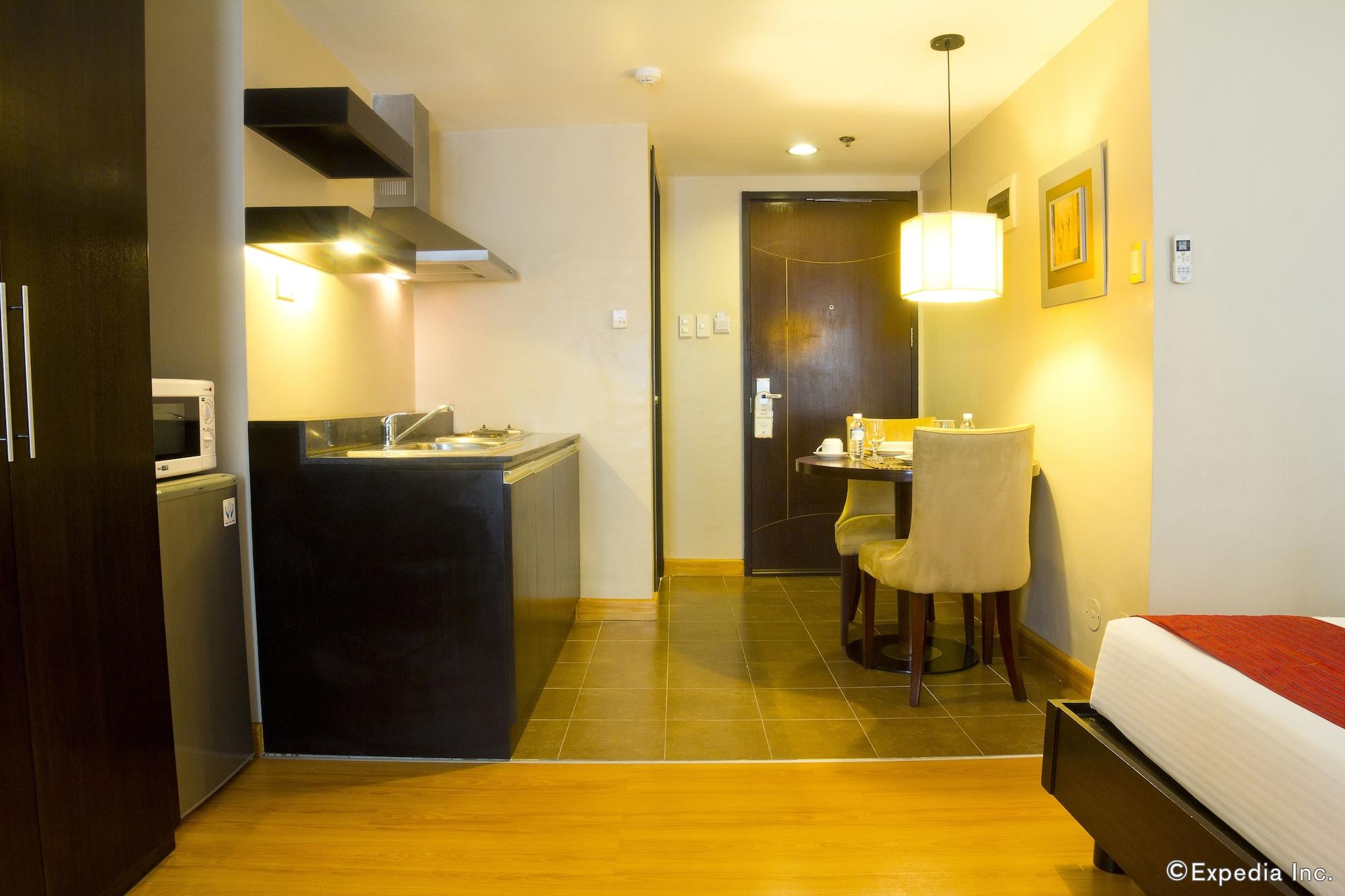 Lancaster Manila Mandaluyong