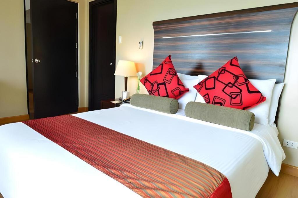 Hotel Lancaster Manila